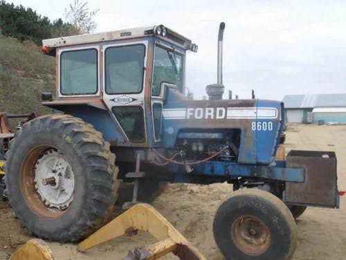 Used Ford 8600 Tractor parts.