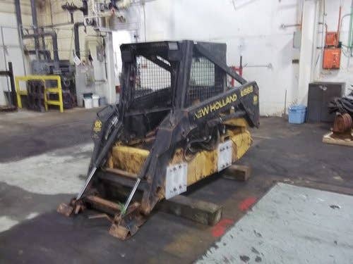 Used Ford 8600 Tractor parts.