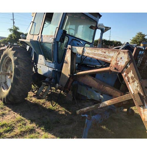 Used Ford 8600 Tractor parts.