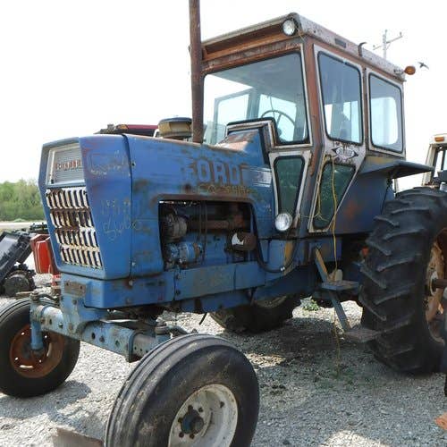 Used Ford 8600 Tractor parts.
