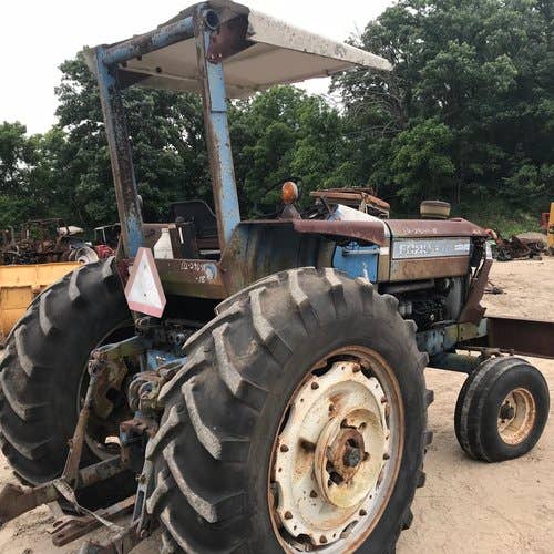 Used Ford 8700 Tractor parts.