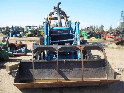 Used Ford 8730 Tractor parts.