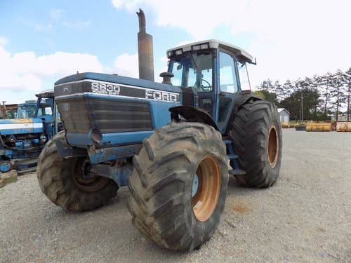 Used Ford 8830 Tractor parts.