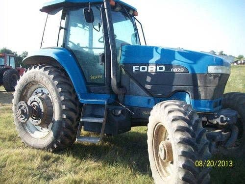 Used Ford 8870 Tractor parts.