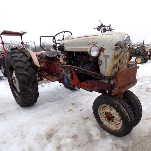 Used Ford 900 Tractor parts.