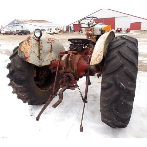 Used Ford 900 Tractor parts.