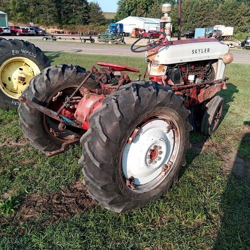 Used Ford 900 Tractor parts.