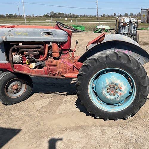 Used Ford 900 Tractor parts.
