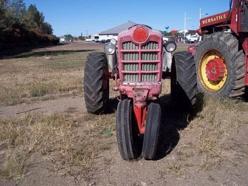 Used Ford 901 Tractor parts.