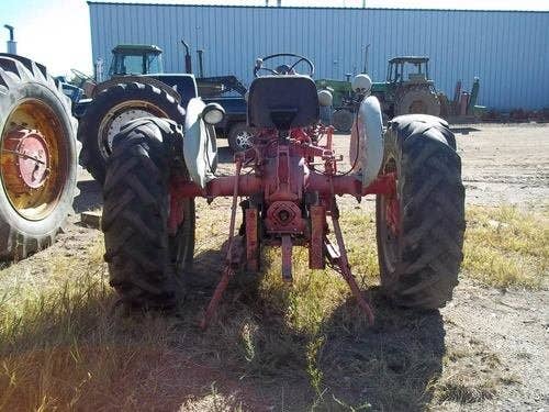 Used Ford 901 Tractor parts.