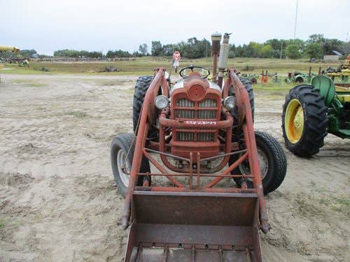 Used Ford 901 Tractor parts.