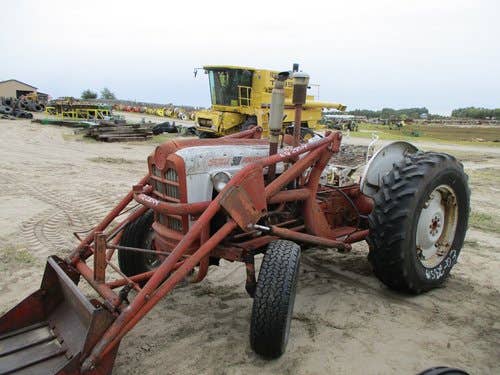 Used Ford 901 Tractor parts.