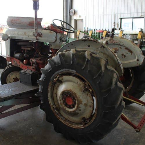 Used Ford 901 Tractor parts.
