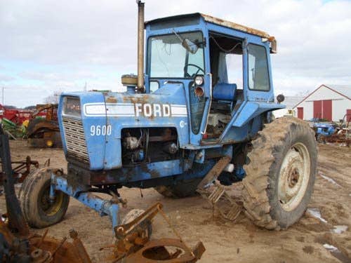 Used Ford 9600 Tractor parts.