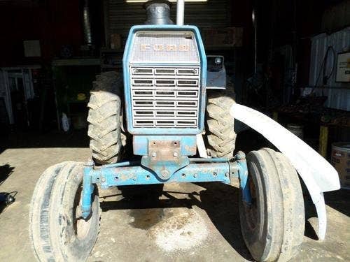 Used Ford 9600 Tractor parts.