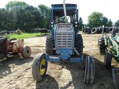Used Ford 9600 Tractor parts.