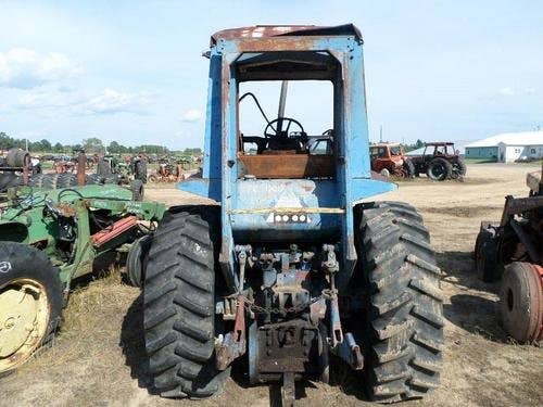 Used Ford 9600 Tractor parts.