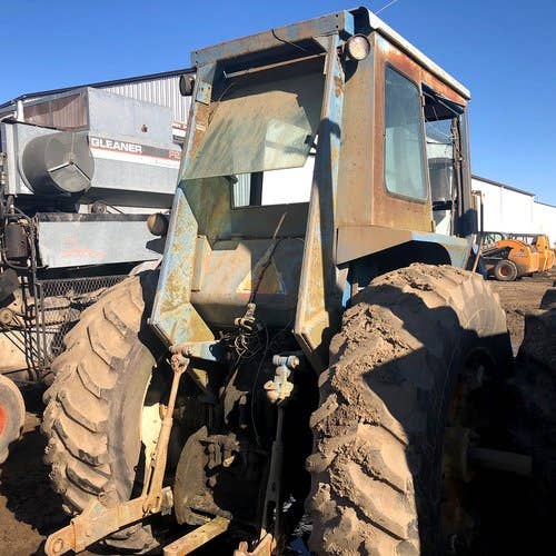 Used Ford 9600 Tractor parts.