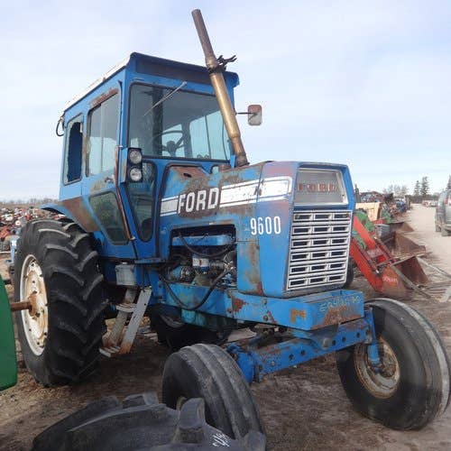 Used Ford 9600 Tractor parts.