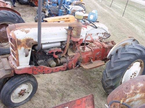 Used Ford 961 Tractor parts.