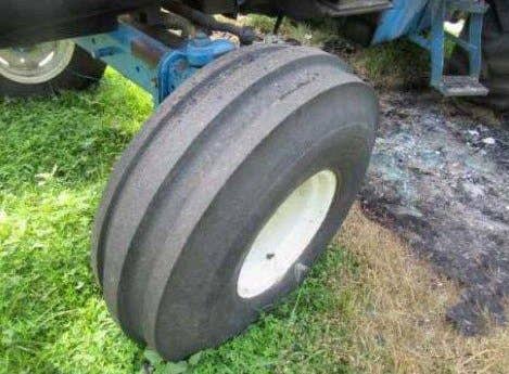 1978 Used Ford 9700 Tractor parts.