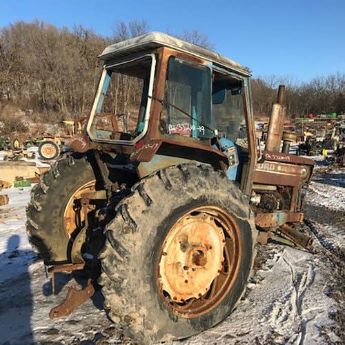 Used Ford 9700 Tractor parts.