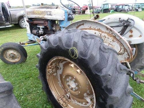 Used Ford 971 Tractor parts.