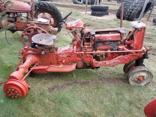 Used Ford 971 Tractor parts.