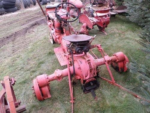 Used Ford 971 Tractor parts.