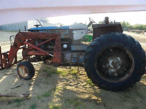 Used Ford TW10 Tractor parts.