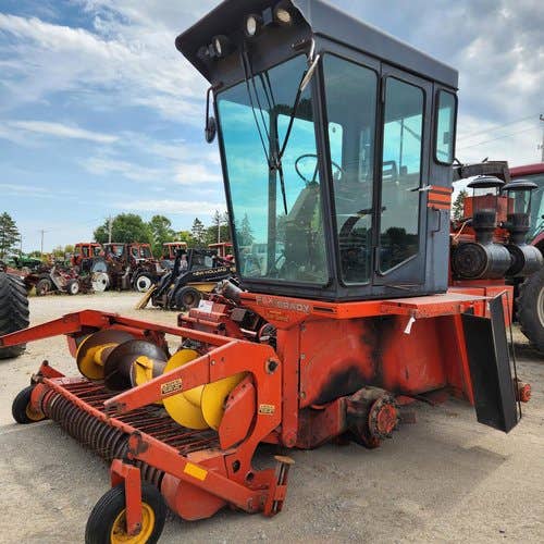 Used Fox 6660 Harvester parts.