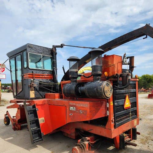 Used Fox 6660 Harvester parts.