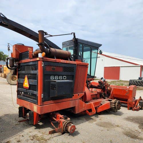 Used Fox 6660 Harvester parts.
