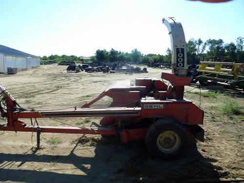 Used Gehl 1000 Harvester parts.