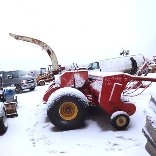 Used Gehl 1060 Harvester parts.