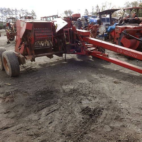 Used Gehl 1060 Harvester Parts Used Gehl 1060 Harvester Parts