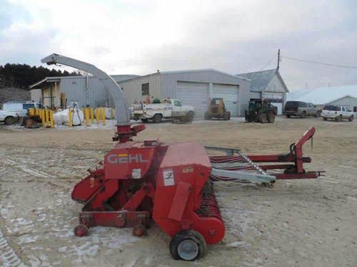 Used Gehl 1065 Harvester parts.