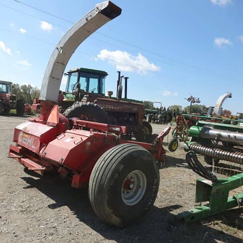 Used Gehl 1065 Harvester parts.