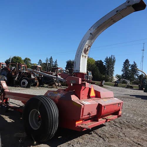 Used Gehl 1075 Harvester parts.