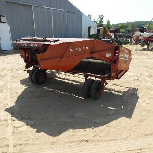 Used Gehl 1090 Hay Cutting parts.