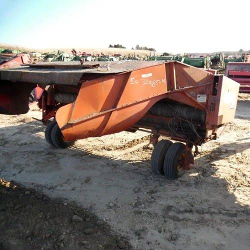 Used Gehl 1090 Hay Cutting parts.