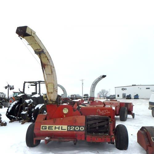 Used Gehl 1200 Harvester parts.