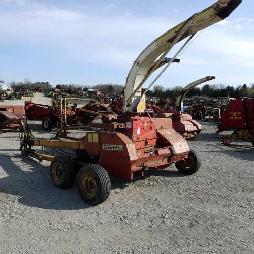 Used Gehl 1250 Harvester parts.