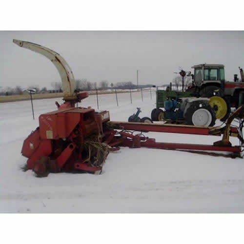 Used Gehl 1260 Harvester parts.