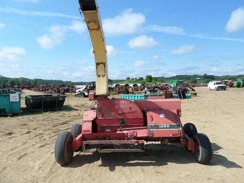 Used Gehl 1265 Harvester parts.