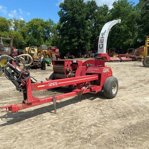 Used Gehl 1265 Harvester parts.