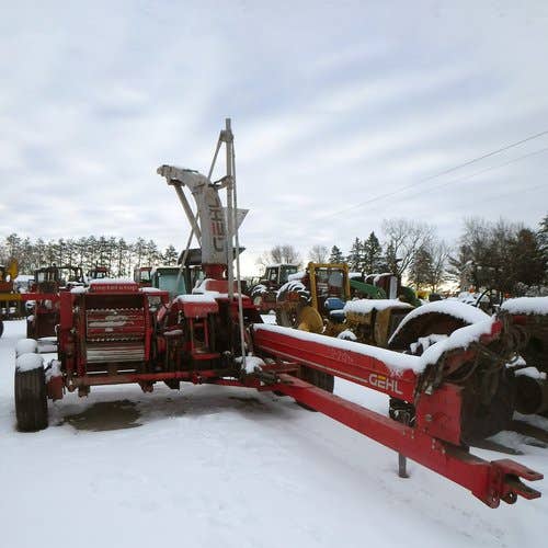 Used Gehl 1285 Harvester parts.