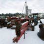 Used Gehl 1285 Harvester parts. Used Gehl 1285 Harvester parts.