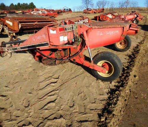 Used Gehl 2170 Hay Cutting parts.