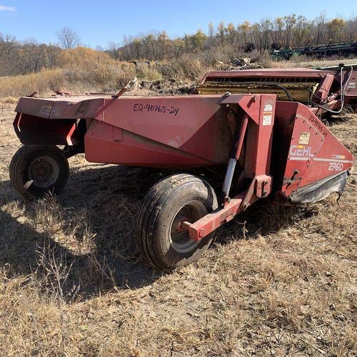 Used Gehl 2360 Hay Cutting parts.